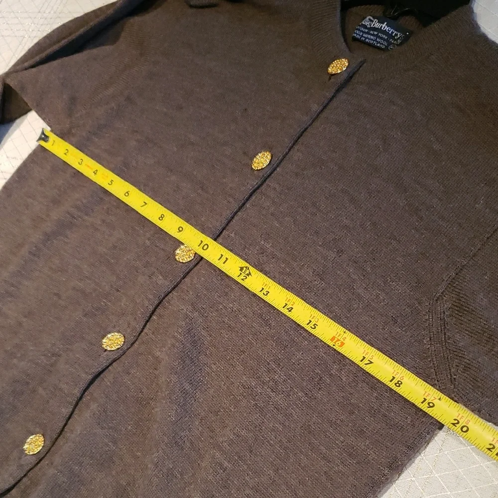 Burberry Vintage Women's 100% Merino Wool Cardigan Sweater with Gold Buttons - Picture 8 of 14